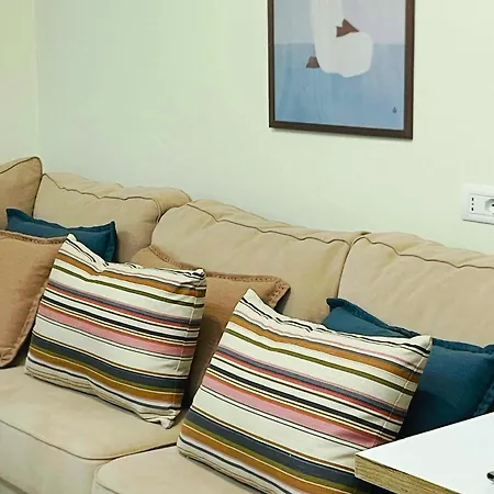 Al Centro * Σκόδρα