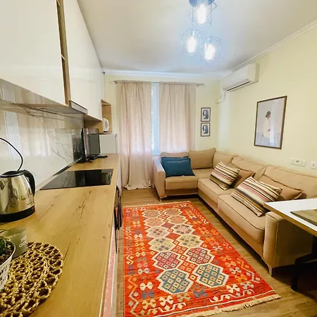 アパート Al Centro Shkodër